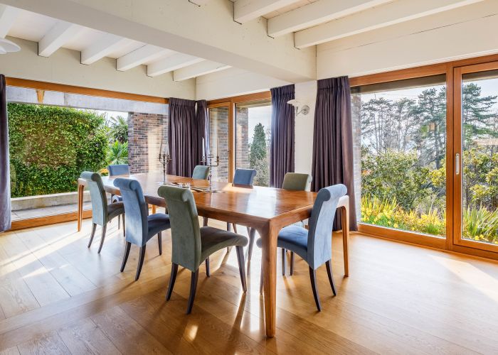 Contemporary villa with view